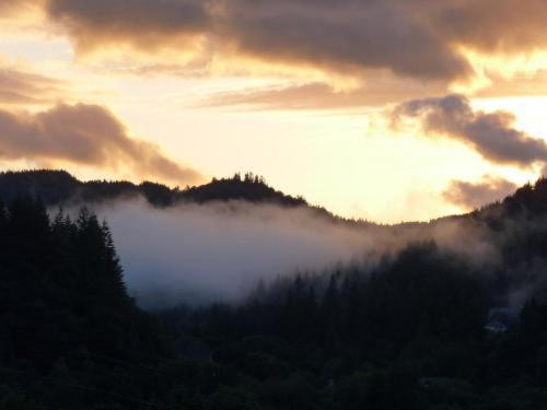Llety Betws Hotel ภายนอก รูปภาพ